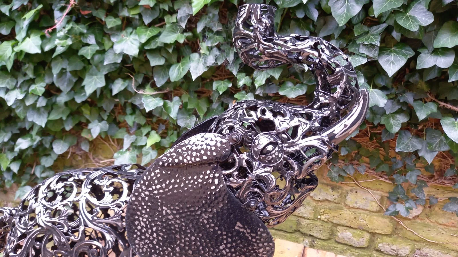 Elephant Filigree Metal Sculpture Garden Ornament - Image 5