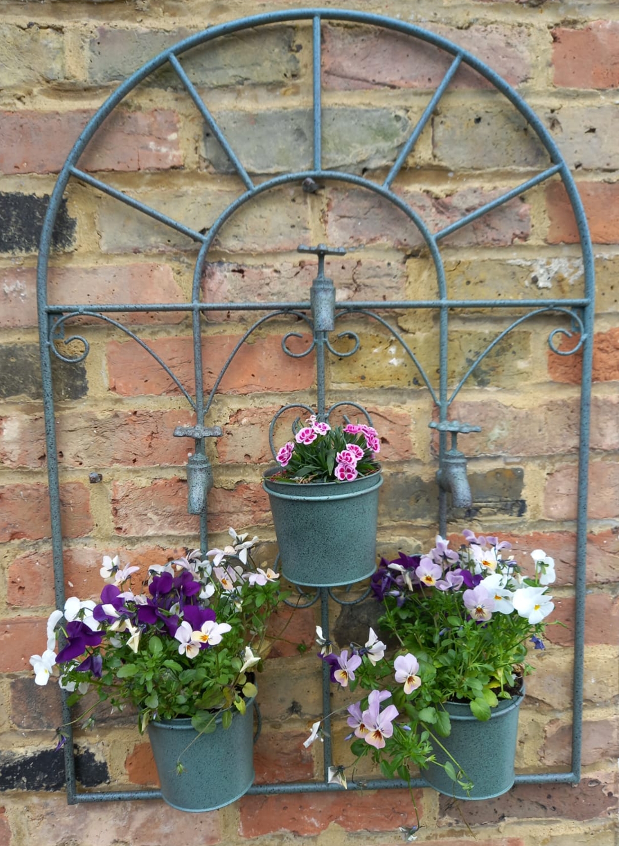 Plant Pot Wall Hanger with Three Decorative Taps